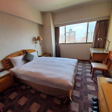 Berkeley Business Hotel Zhongzheng 신주 외부 사진