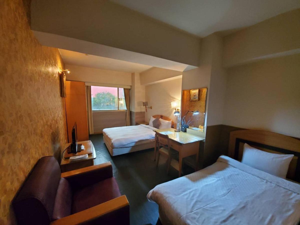 Berkeley Business Hotel Zhongzheng 신주 외부 사진