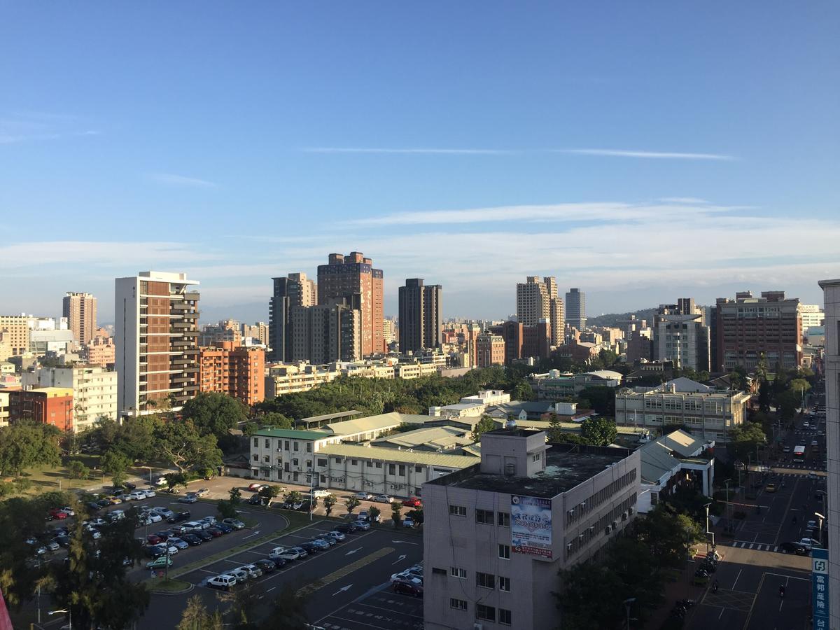 Berkeley Business Hotel Zhongzheng 신주 외부 사진